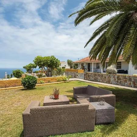 La Gomera I *